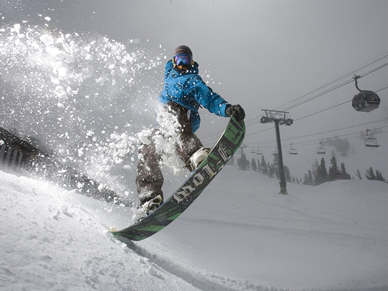 correctly protect wrists, knees and hips when snowboarding falls forward1